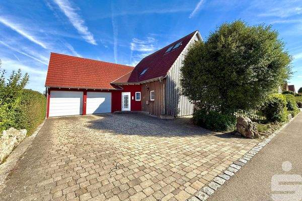 EFH mit Doppelgarage