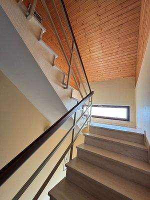 Treppenhaus ins Dachgeschoss