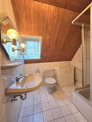 Duschbad im Dachgeschoss