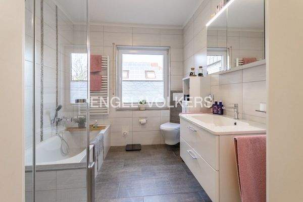 Das Bad im Erdgeschoss