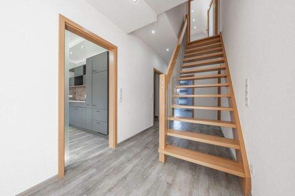 und der Aufgang ins OG