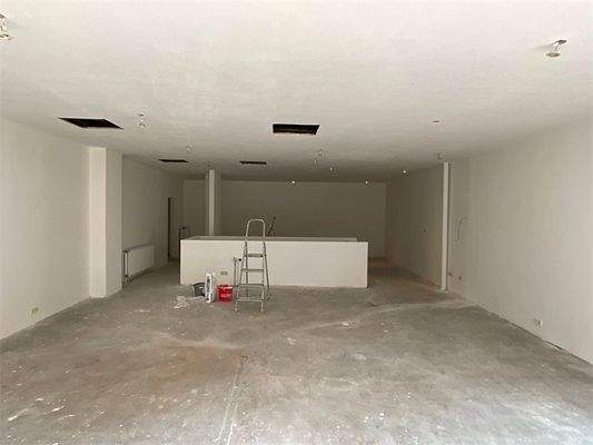 Laden- Gastrofläche