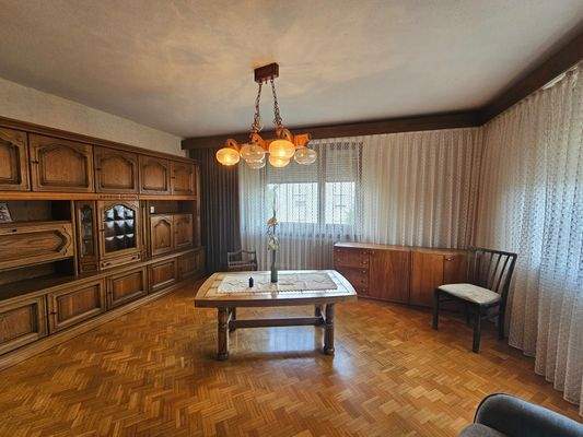 Hier könnte Ihr Sofa stehen