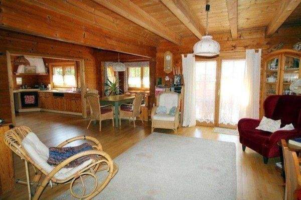 Essbereich mit offener Küche