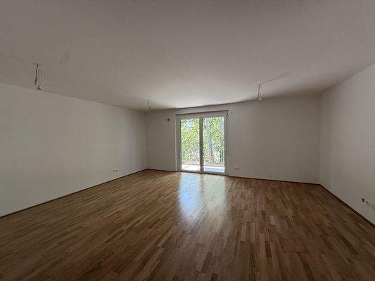 Top 4 Wohnbereich Ansicht 2