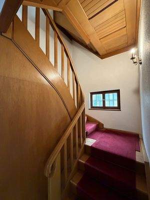 Treppe ins 1. Obergeschoss