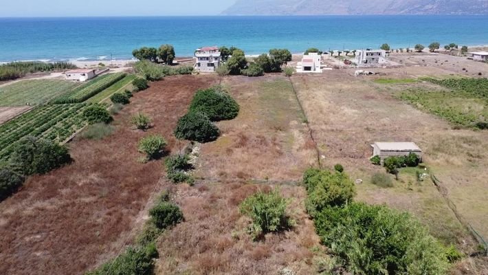 Kreta, Kissamos: Grundstück in unmittelbarer Meern