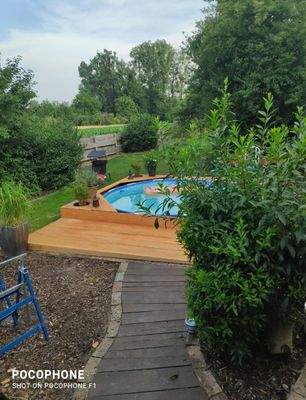 Blick von Terrasse Vorderhaus