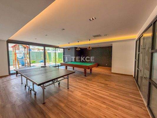 Sea View Apartments in a Secure Complex in Alanya City Center