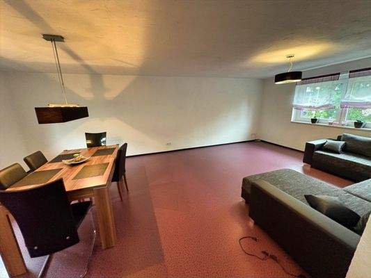 Wohn-Esszimmer 1. OG