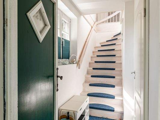 Treppe zur Einliegerwohnung