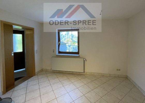 Zimmer (seitlicher Eingang)