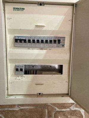 Elektroanlage mit Unterverteil