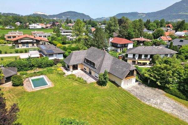 Luftaufnahme der Liegenschaft