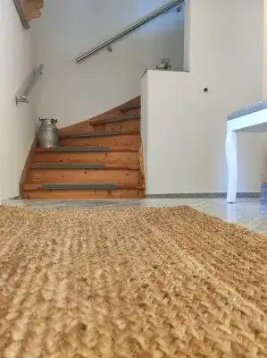 Vorhaus 1. OG in Richtung Lärchenholzstiege