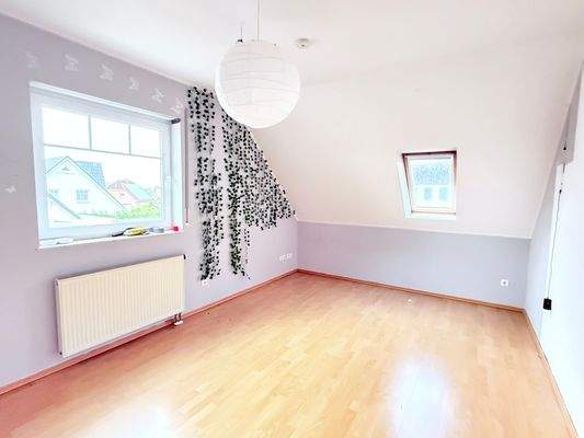 Zimmer II /Dachgeschoss