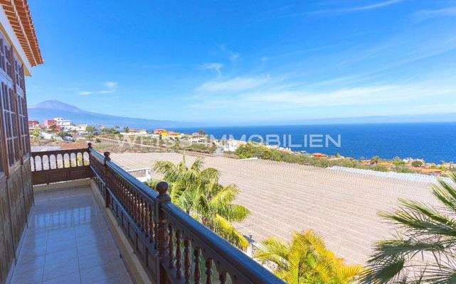 Finca mit Teide- und Meerblick