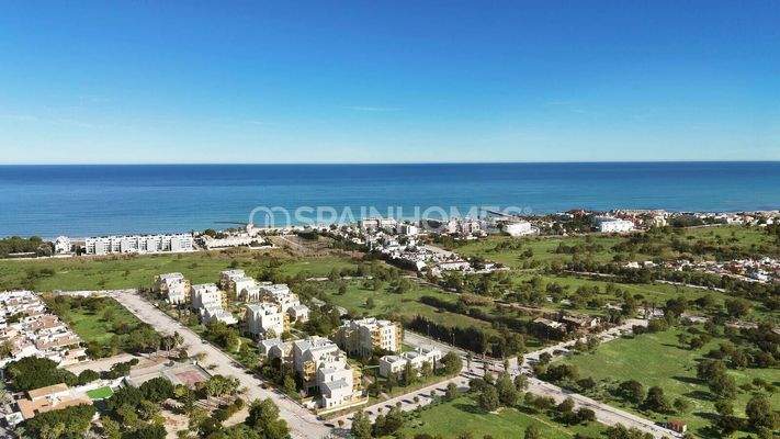 Chic Properties in a Complex Near the Beach in Denia Alicante