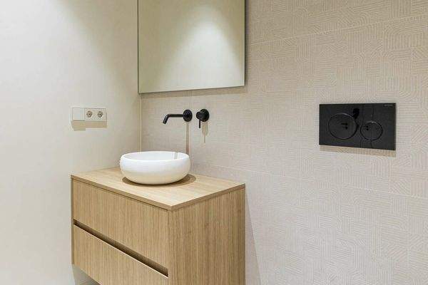 Las_Colinas_Lima_Real_Estate_Baño_Arriba_3