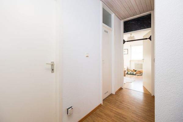 Einbauschrank neben Kinderzimmer Hauptwohnung