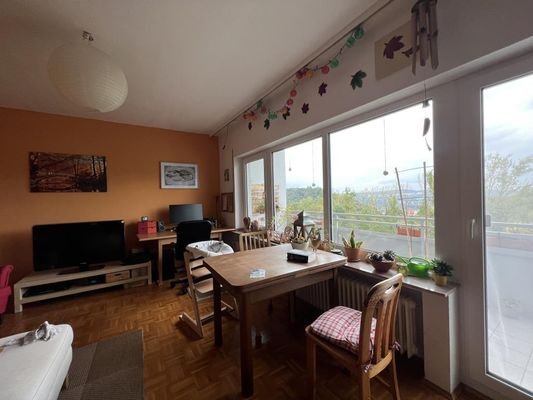 Wohnung-Marburg-Marbach-Höhenweg-55-Wohnzimmer