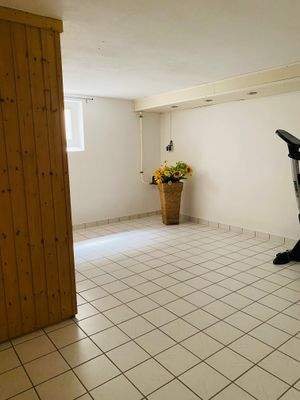 Wellnessbereich Keller.jpg