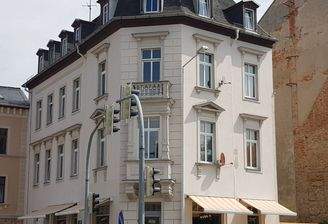 MFH mit Laden / Bürofläche im EG