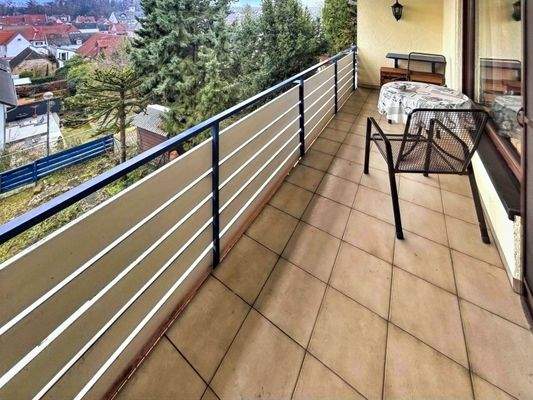 Überdachter Balkon
