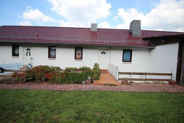 15 Eingang Wohnungen.JPG