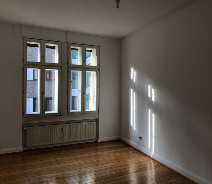 2 Zimmer Wohnung in Saarbrücken (St Johann)