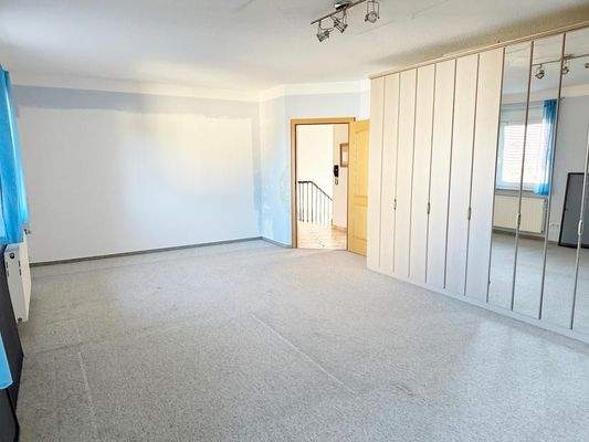 1.Obergeschoss Schlafzimmer 1