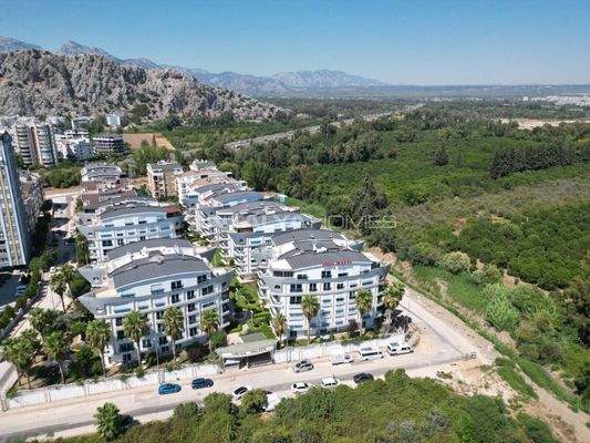 Furnished Pool-View Flat in Antalya Konyaaltı