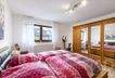 Schlafzimmer 1b