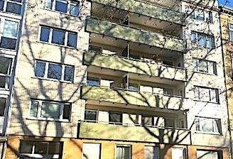 Mehrfamilienhaus