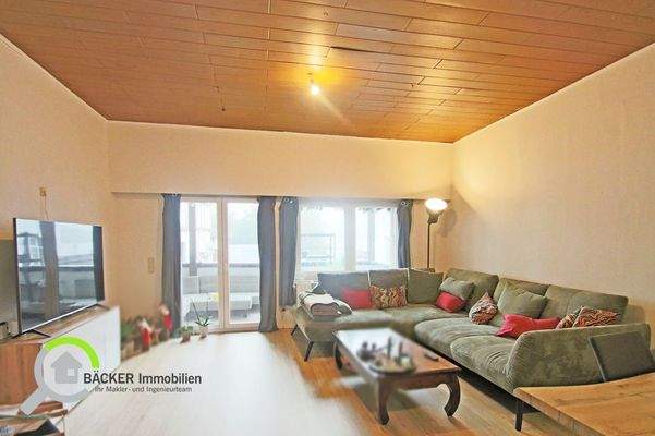 OG Wohnung 1 Wohnzimmer