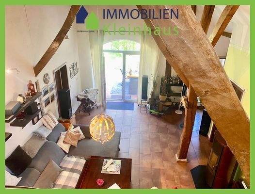 Offene Galerie, Wohnzimmer mit Kamin