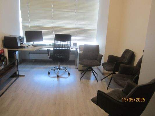 02-641 Gewerbe, Büro.JPG