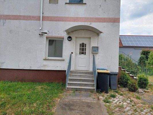 Eingang zur EG-Wohnung EFH/ZFH