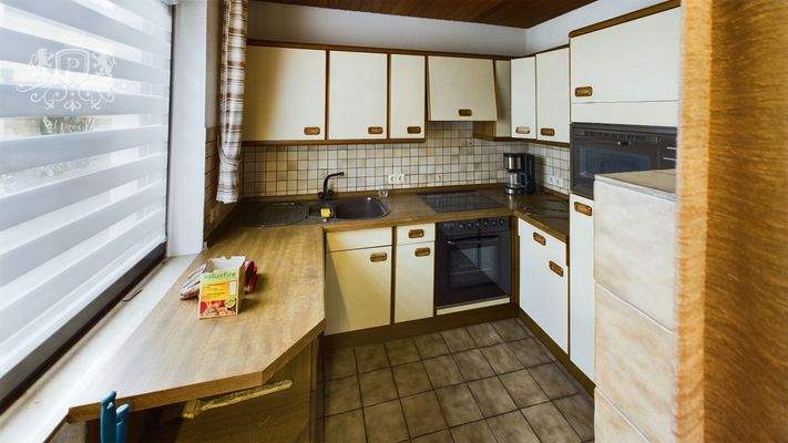 CAM01984G0-PR0439-STILL007