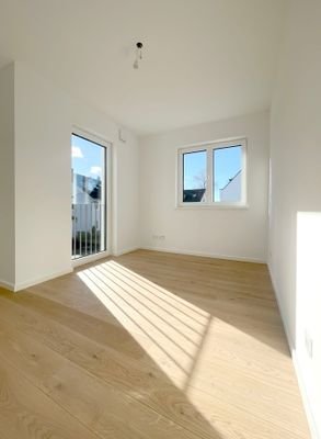 PS24_Haus1_Kind.jpg