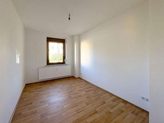 Böhlen b. Leipzig |Zimmer 6