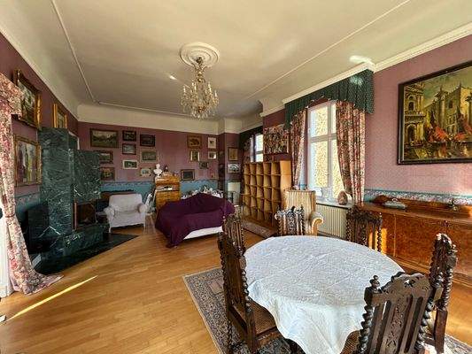 Wohnzimmer Wohnung 1 im OG