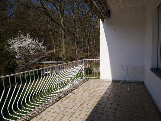 umlaufender Balkon Westseite