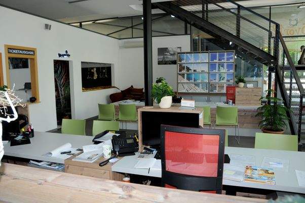 2018 Reisecenter R+Âsslepark B++ro -®wolfgangeffe