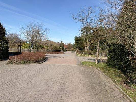 verkehrsberuhigte Spielstraße vor der Haustür