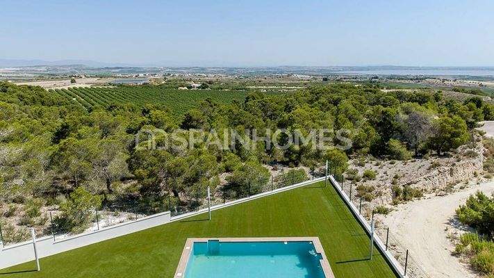 3 and 4 Bedroom Houses with Sea Views in San Miguel de Salinas