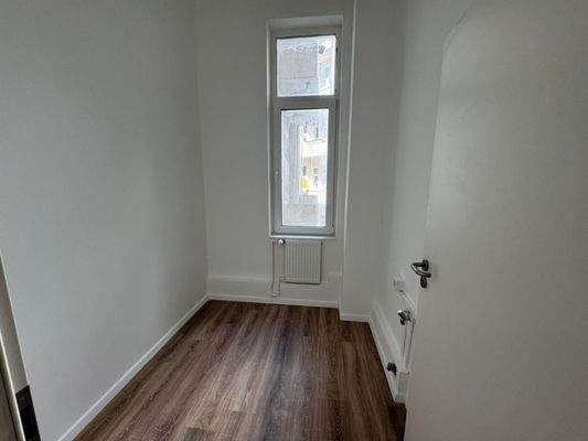 33bc4e6c-3270-40ad-ad4a-2fe0ee3dbf9d