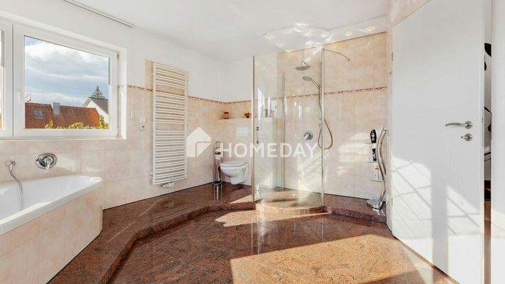 1. OG Badezimmer 2 1