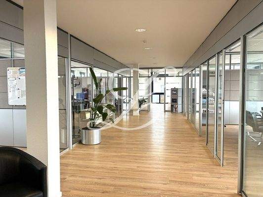 Helles, modernes Büro