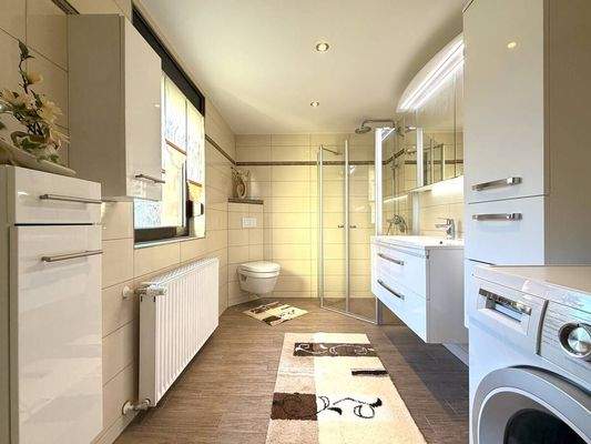 Badezimmer Erdgeschoss